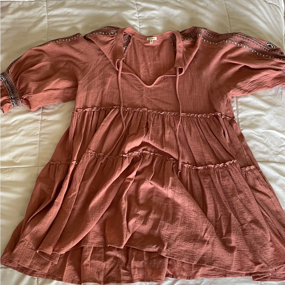 Dress, M